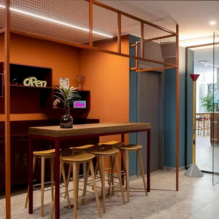 21 House Of Stories Citta Studi Otel