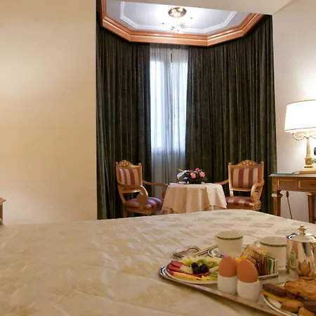 Hotel Marconi 4*