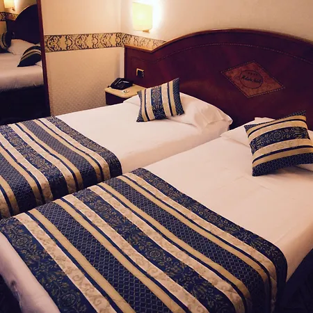 Mokinba Baviera Hotel