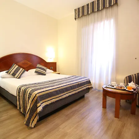 Hotel Mokinba Baviera Milano