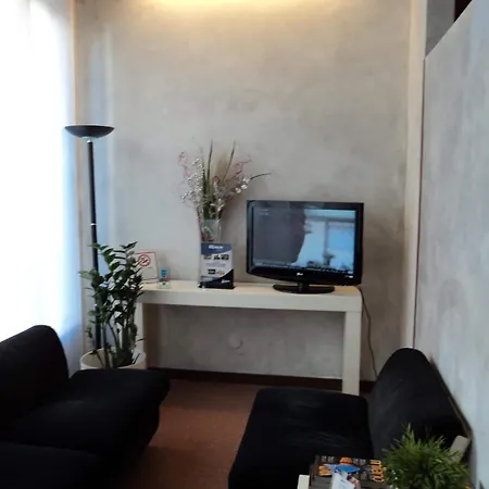 Hotel Molise 2 Mailand