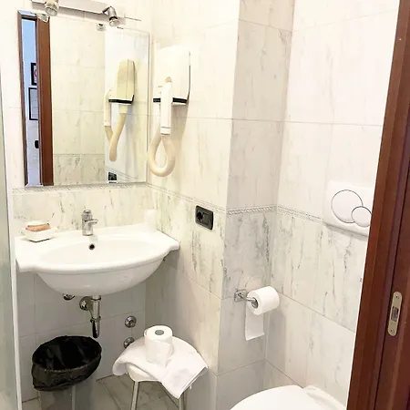 Molise 2 Hotel Milan