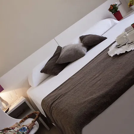 Mennini 3* Milano