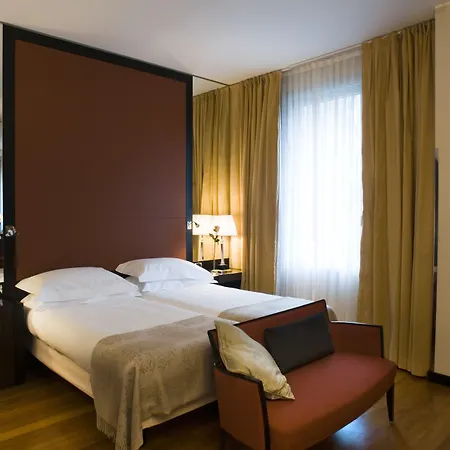 星际安德森酒店 酒店