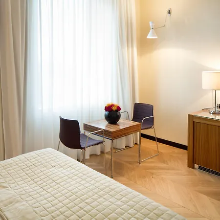 星际安德森酒店