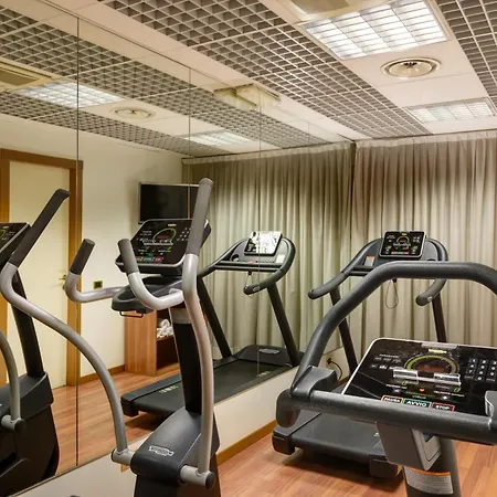 Unahotels Scandinavia Hotel 4*