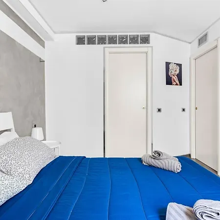 Apartmán Cc8 -brera-isola- Modern - - Wifi