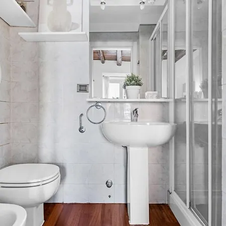 Mos29 - Luxurious - Near The Duomo *