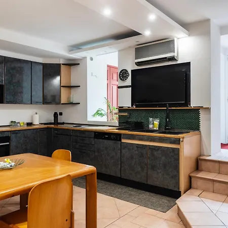 Youhosty - Secret Garden 아파트 *