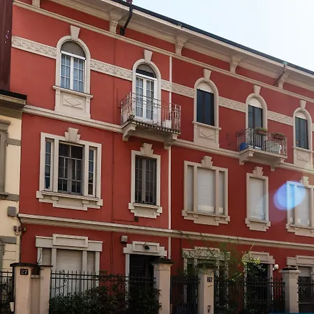 Youhosty - Secret Garden *