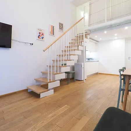 Stella Loft