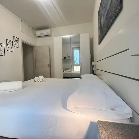 With Airco, Wifi, Near Metro Station Brenta By Kibilu Affitti Brevi