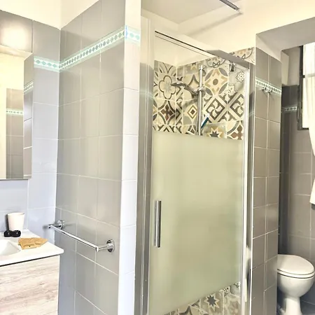 Navigli Metro4-tram2-naviglio Grande شقة