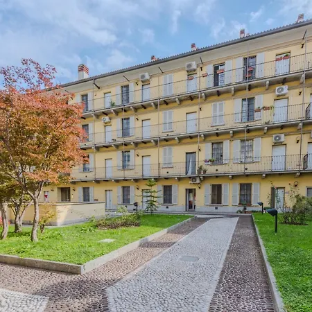 Апартаменты Naviglio - Eleganza E Relax A 2 Min Dalla M4 E Dai Navigli *