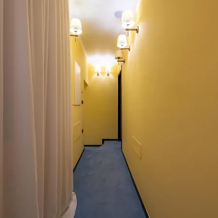 בית הארחה V-collection Solferino 3*