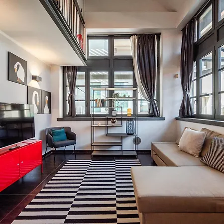 Apartment Refined Urban Living In Fondazione Prada *