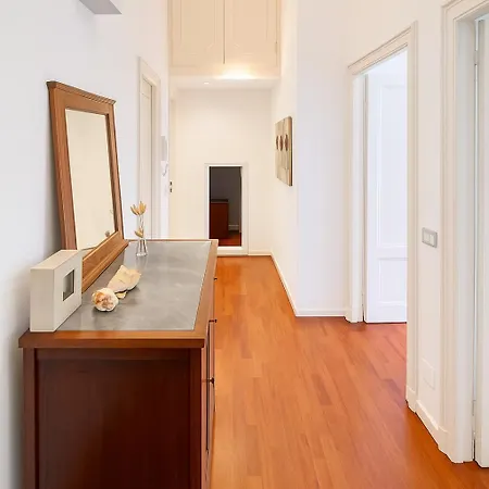 Casa Ozanam - Quiet And Spacious 6 Beds - Metro Lima Buenos Aires - Duomo 8 Min