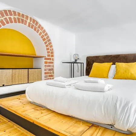 公寓 Loft Maderno - Elegant Space 20 Mins From Duomo With One Bedroom For 4 People