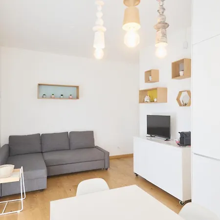 The Nook Isola * ميلان