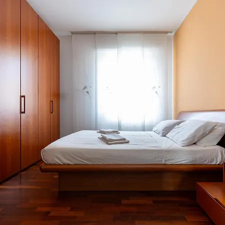 Lovely 15m From Duomo M1 Appartement Milan
