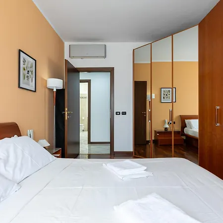 Lovely 15m From Duomo M1