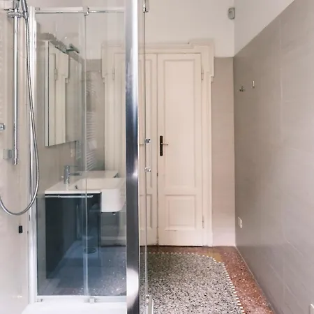 Comecasa 3 Bedrooms Near Bocconi