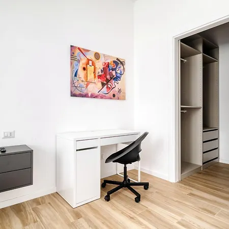 شقة Joivy Stylish 2-bedroom Flat Near Citylife District *