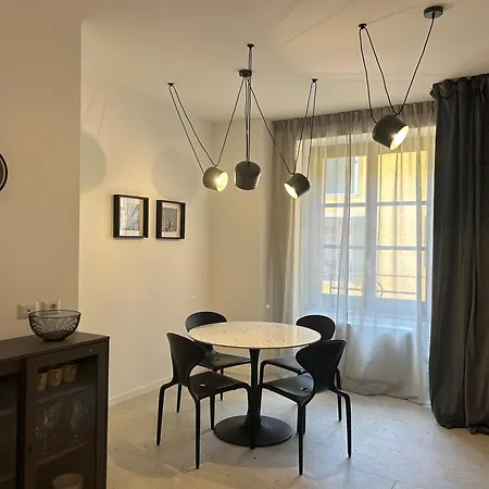 Fifty Eight Repubblica Three Bedrooms Daire *