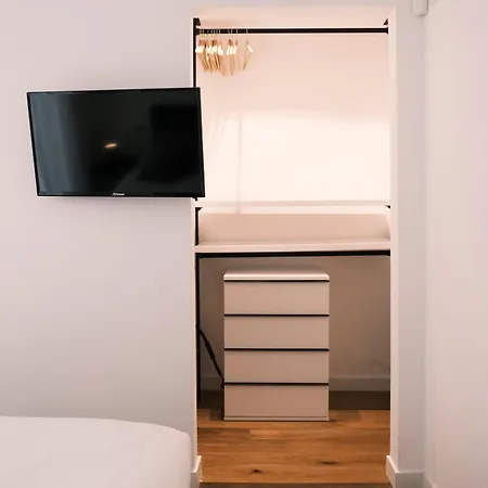 Comecasa Modern Retreat Gym & Style 밀라노