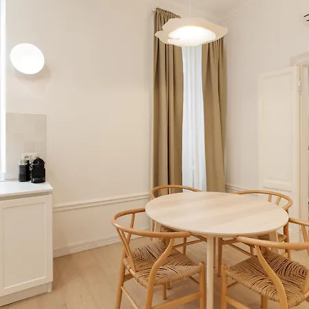 Porta Romana - Lusso E Calore In Un Bilocale Di Design Appartamento