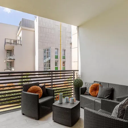 Citylife Modern Comfort Apartment