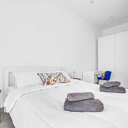 Flu10 -crescenzago- Bright - Wi-fi - Apartment *