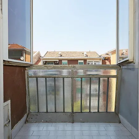 Apartman Family Friendly & Spacious W Balcony Metro