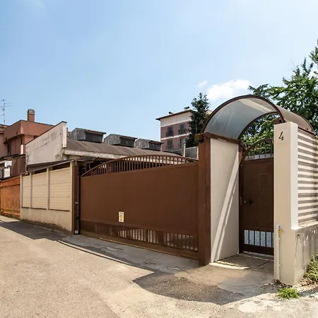 The Vertical House - Elegant Refuge On Two Floors * Milaan