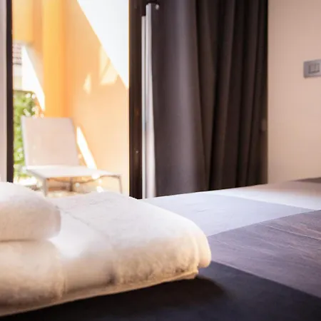 Luxury House In Pietrasanta 120 Mq *