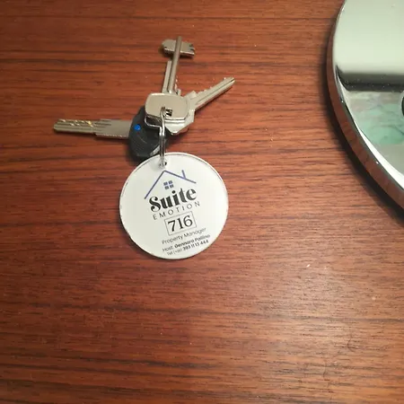 Emotion 716 E Sei A Casa! *