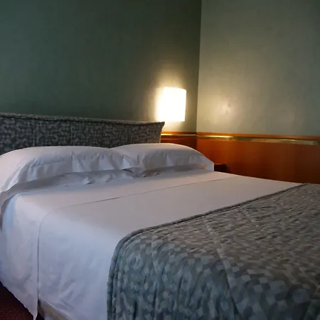 Michelangelo Otel 4*