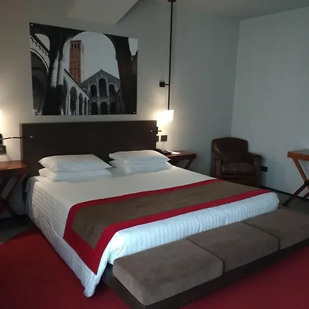 Ih Ambasciatori 호텔 4*