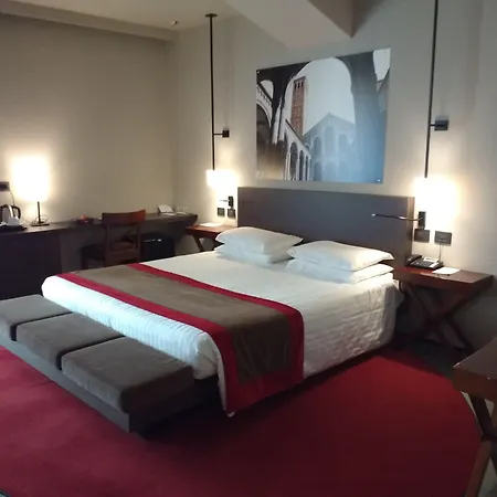 Ih Ambasciatori 4* Milaan