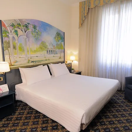 호텔 Ih Ambasciatori