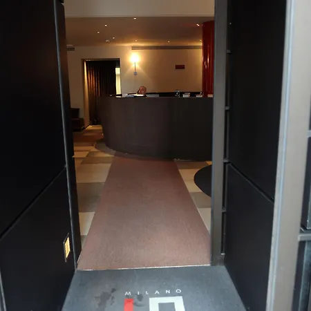 Ih Ambasciatori 酒店 4*