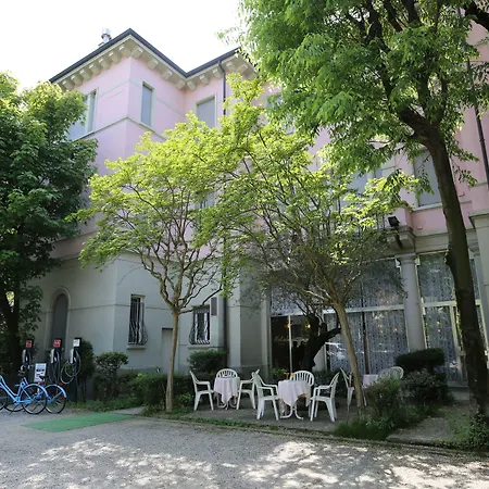 Mokinba Montebianco Hotel Milaan