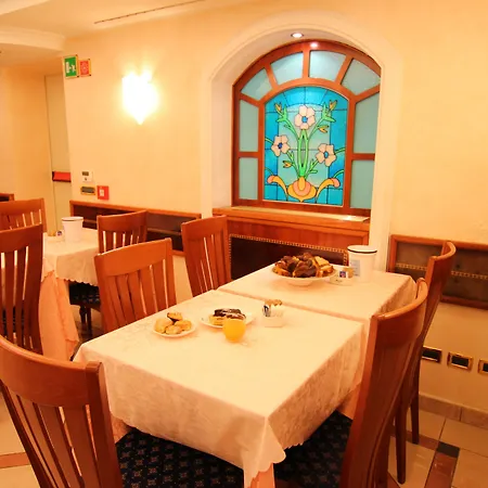 Mokinba Montebianco Hotell