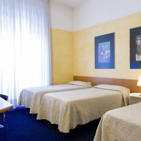 俱乐部酒店 3* 米兰