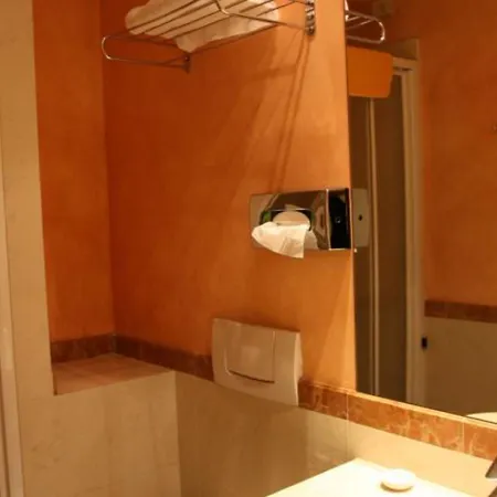 Club Otel Milano