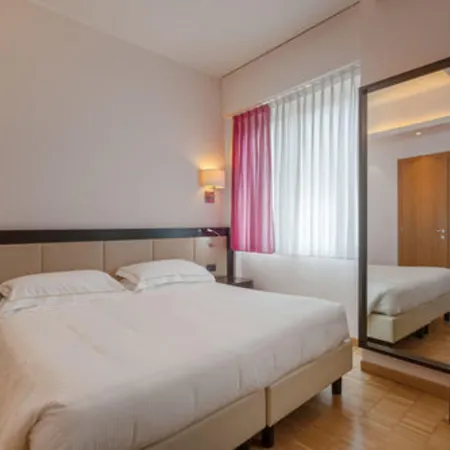 Ariston Hotel 4*