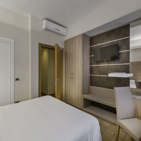 Ariston 4* Milan