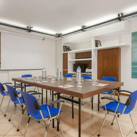 Ξενοδοχείο Ariston 4*