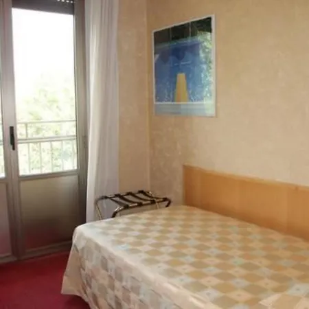 Mokinba Sant'ambroeus Hotel Milán