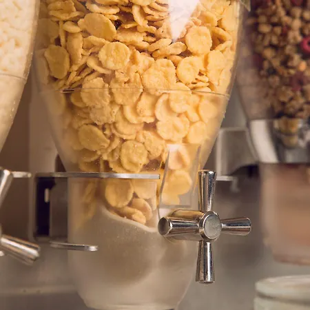 Hotel Eco & Bioriso Restaurant 3*